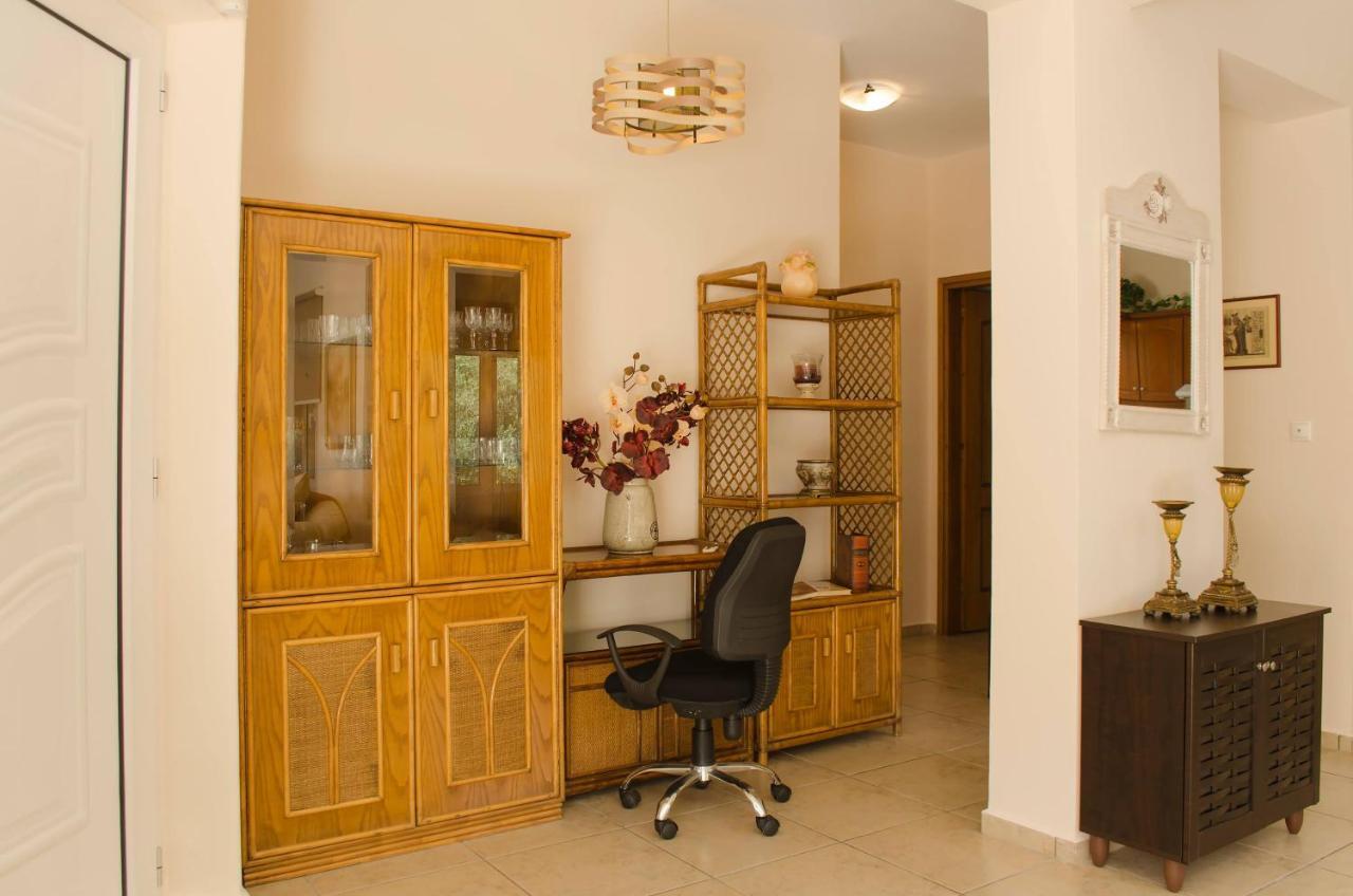Villa Aretaki Kalamaki  Exterior foto
